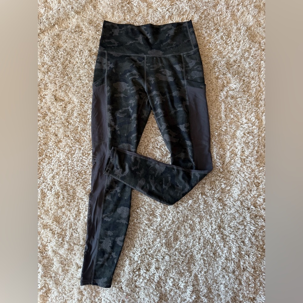 Fabletics Camouflage Leggings